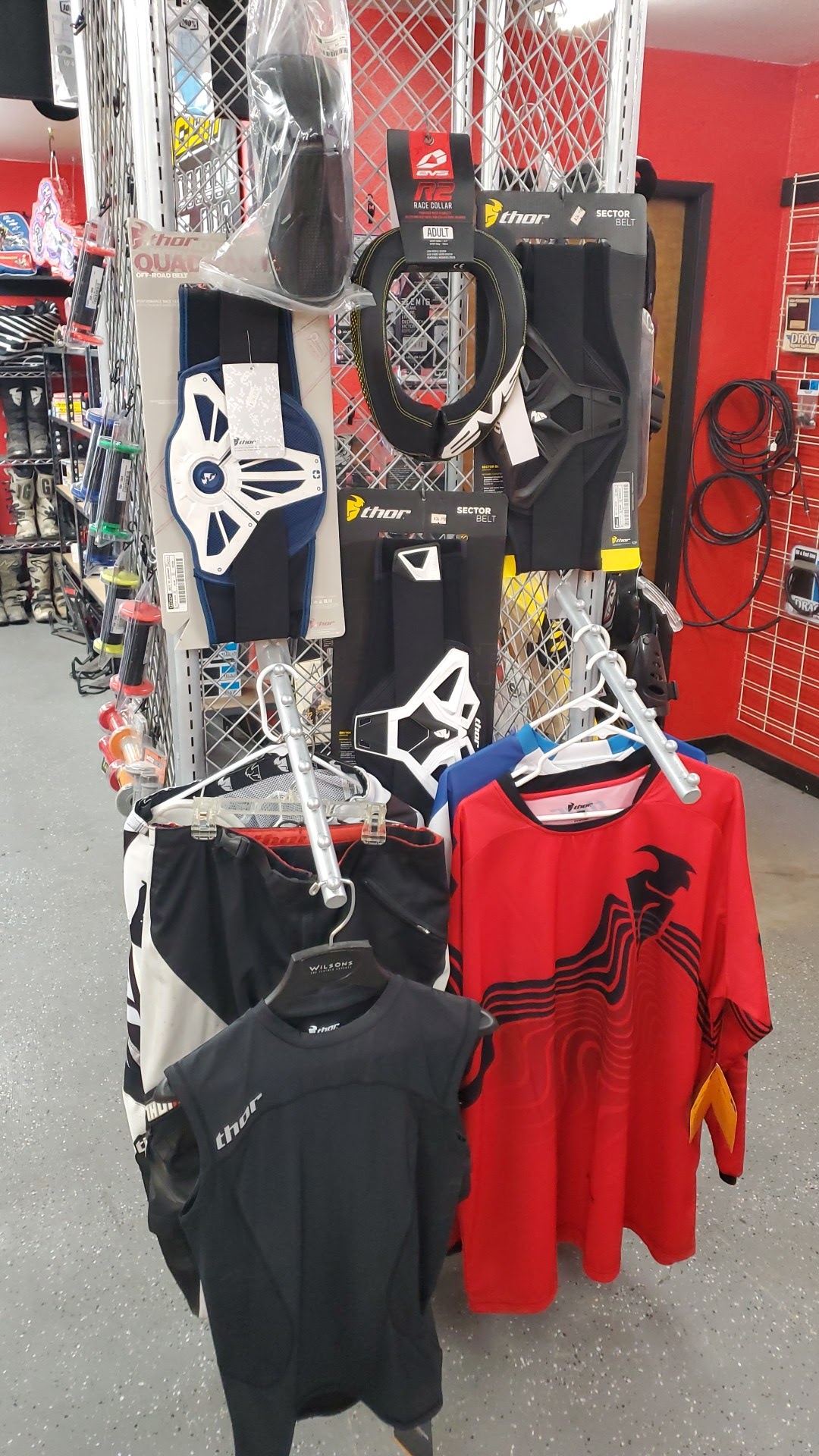 Thor motocross protective gear and jerseys at Canyon Country Cycle